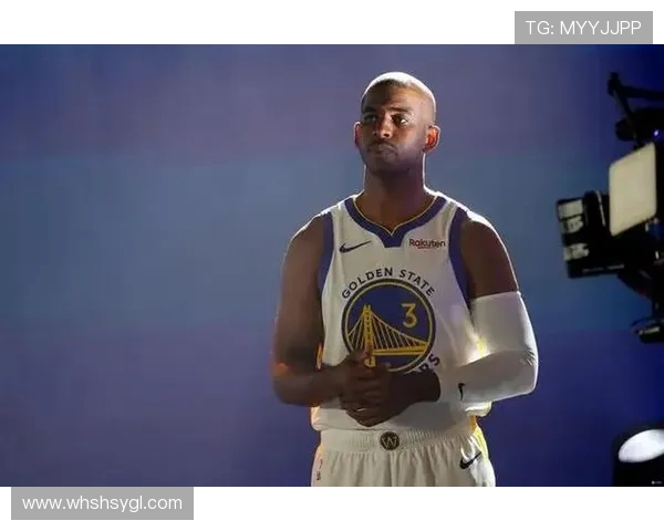 克里斯保罗：从篮球场上的指挥官到赛场外的慈善先锋