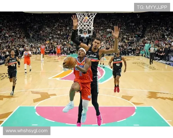 快船与雷霆第二场对决精彩回顾及赛后分析 快船与雷霆第二场对决精彩回顾及赛后分析