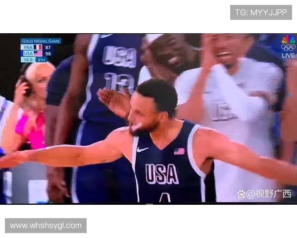 美国队与法国队激战正酣谁能在这场巅峰对决中笑到最后 美国队与法国队激战正酣谁能在这场巅峰对决中笑到最后