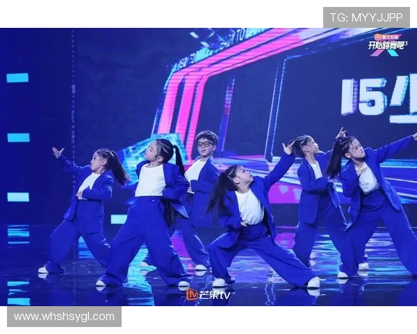 重庆街舞队在全国街舞大赛中的力量表现引发热议与赞赏