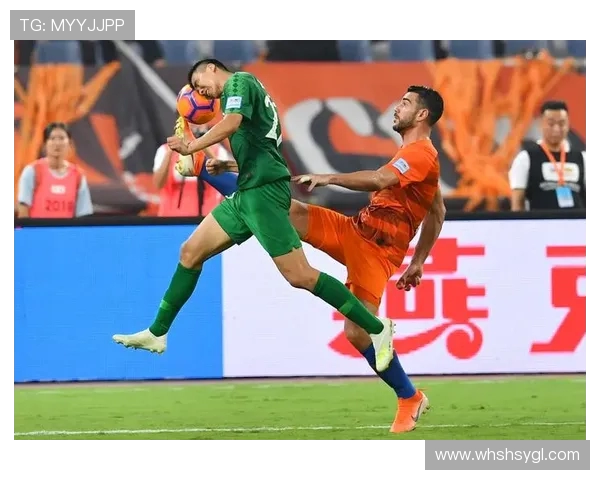 鲁能与国安历史交锋回顾及战绩分析揭示双方对决的精彩瞬间