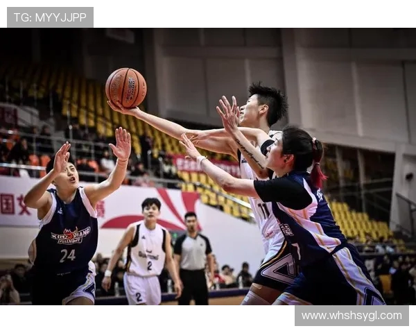 高校联赛精彩回顾：RNG在比赛中展现出惊人的速度与团队配合能力