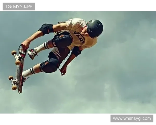 武汉极限运动队与上海极限运动队赛后复盘力量对决的精彩瞬间与启示